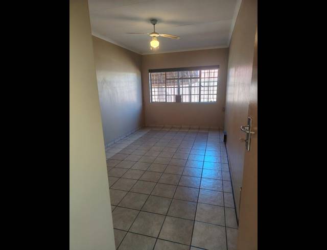 4 BEDROOM HOUSE FOR SALE IN VAALPARK